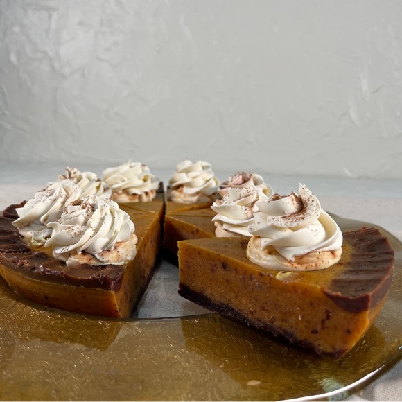 "Spice Pie" Pumpkin Pie Artisan Soap Bar - Picture 4 of 10